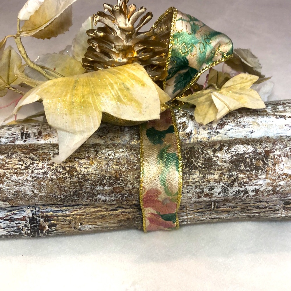 Decorative Table Centerpiece - Picture 6 of 6